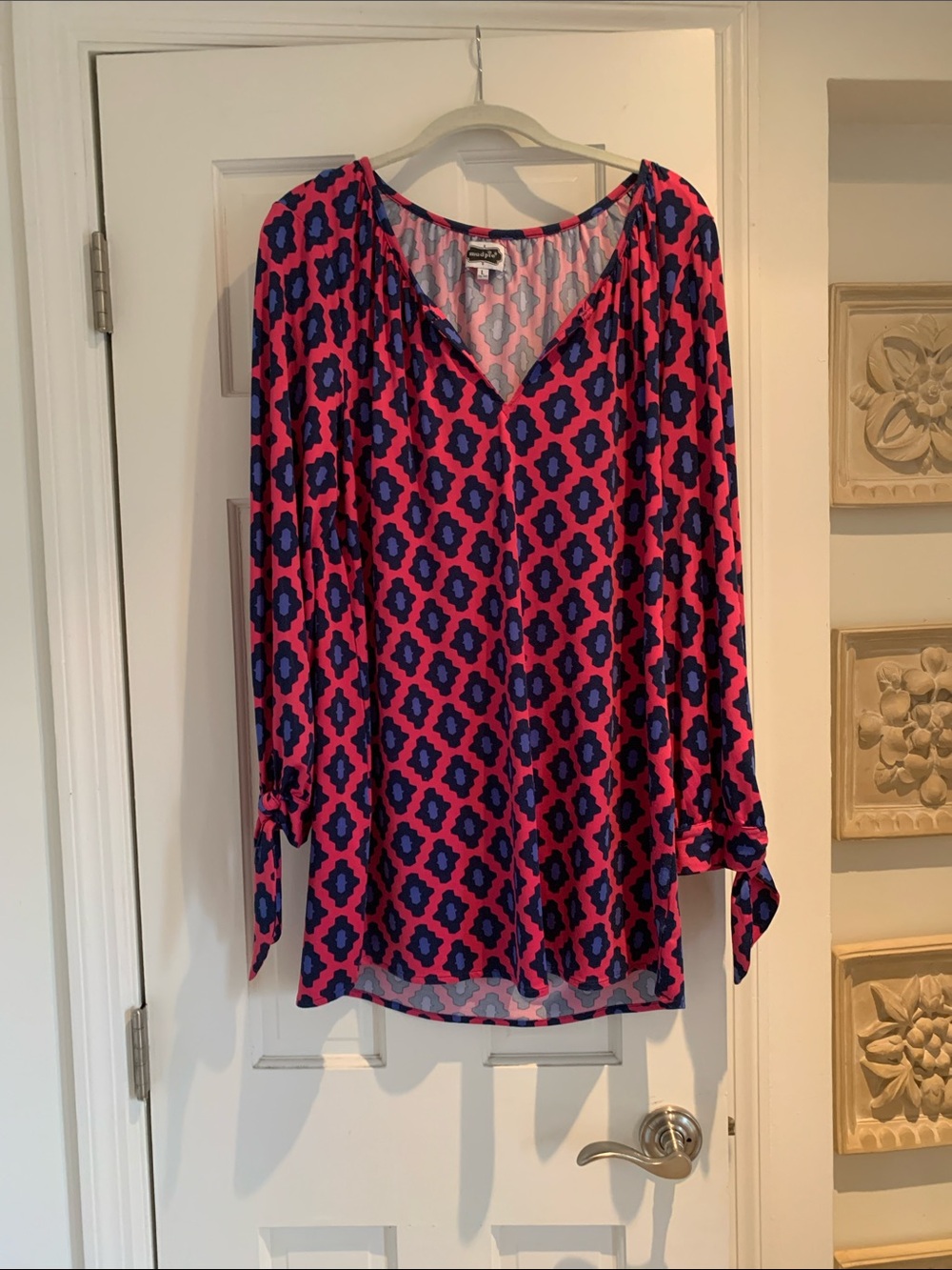 Mud Pie Geometric V-Neck Blouse in Fuchsia & Navy